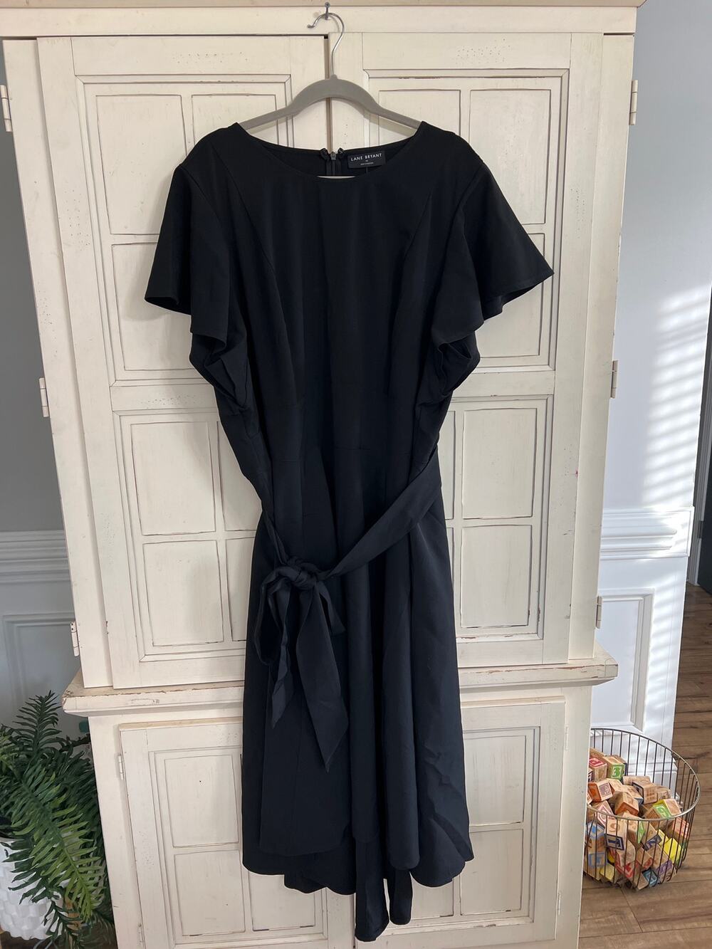 NWT Lane Bryant size 26 black dressy midi dress